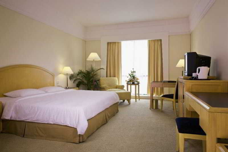 Royale Chulan Seremban Exterior photo A room at the hotel