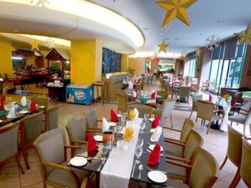 Royale Chulan Seremban Exterior photo The restaurant