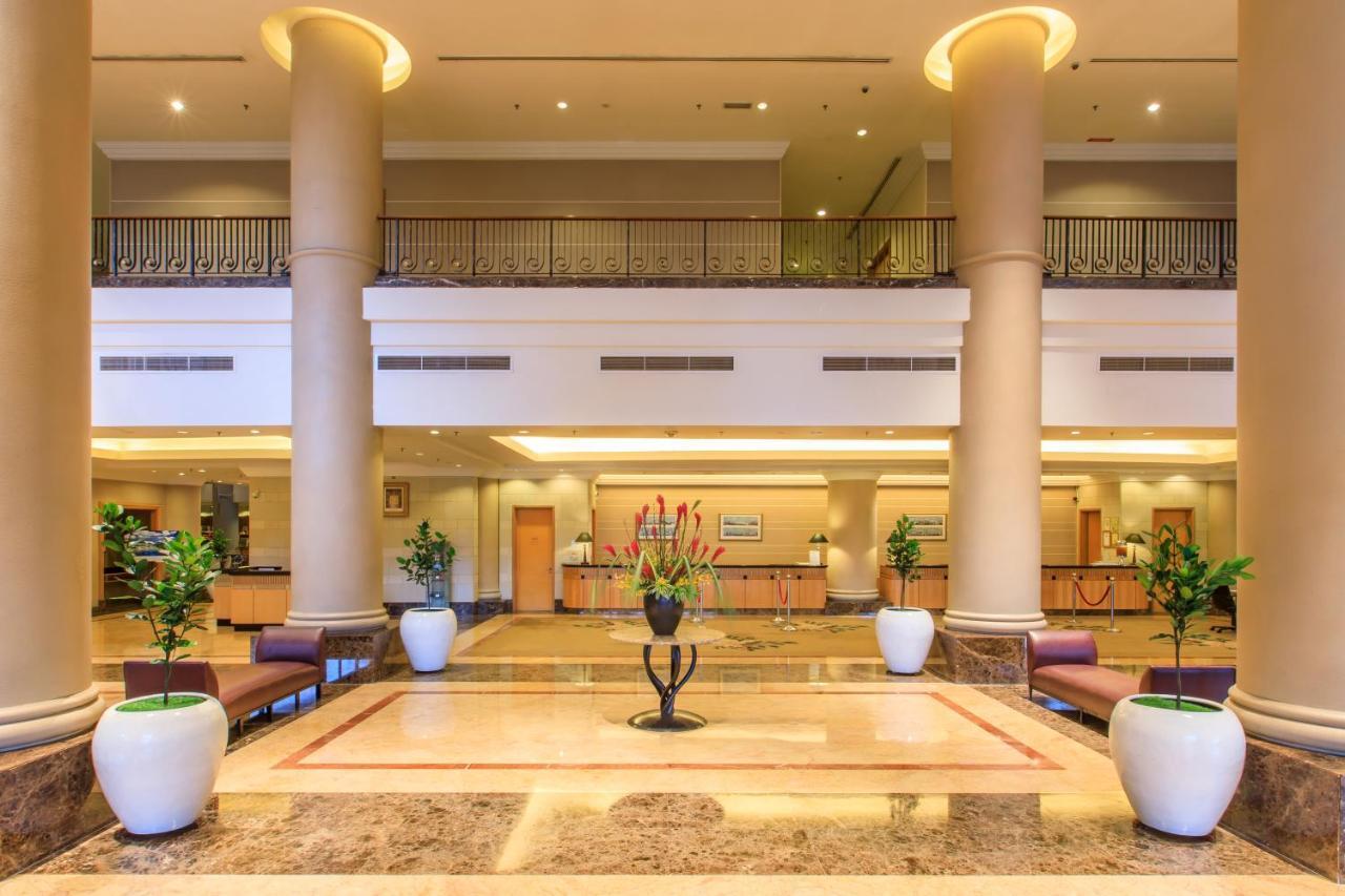 Royale Chulan Seremban Exterior photo Lobby